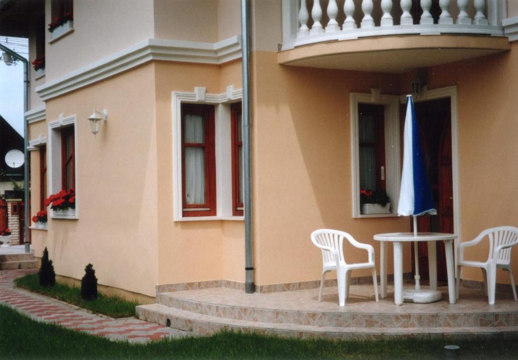 Dessewffy Guesthouse Zamárdi Esterno foto